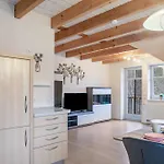 2 Hof Schaefer Apartment